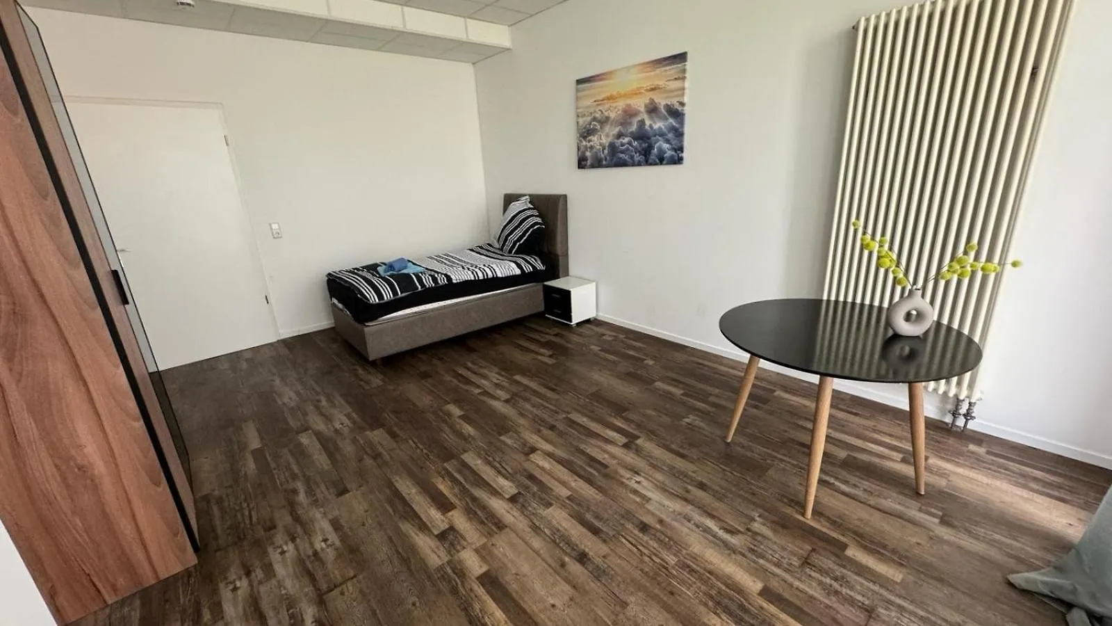 Mobliertes 5-Zimmer-Apartment - Mannheim Kafertal Germany